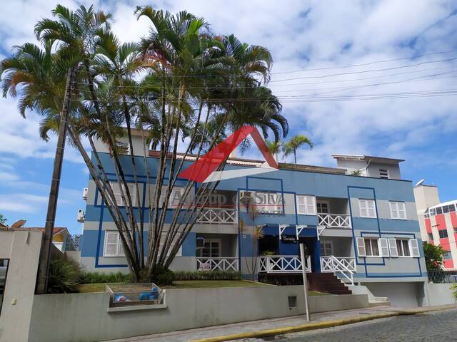 #C061 - Apartamento para Temporada em Bombinhas - SC