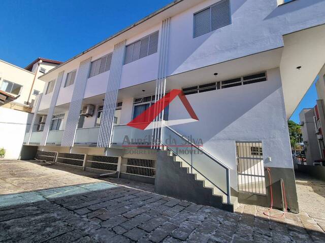 #C030 - Apartamento para Temporada em Bombinhas - SC