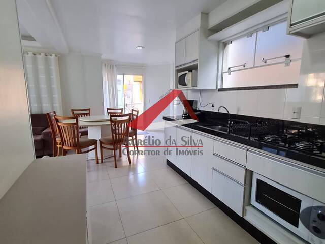 #C002 - Apartamento para Temporada em Bombinhas - SC