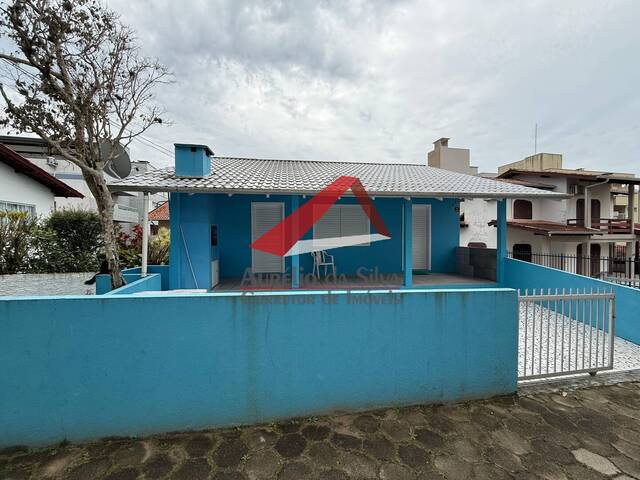 #C014 - Casa para Temporada em Bombinhas - SC - 3